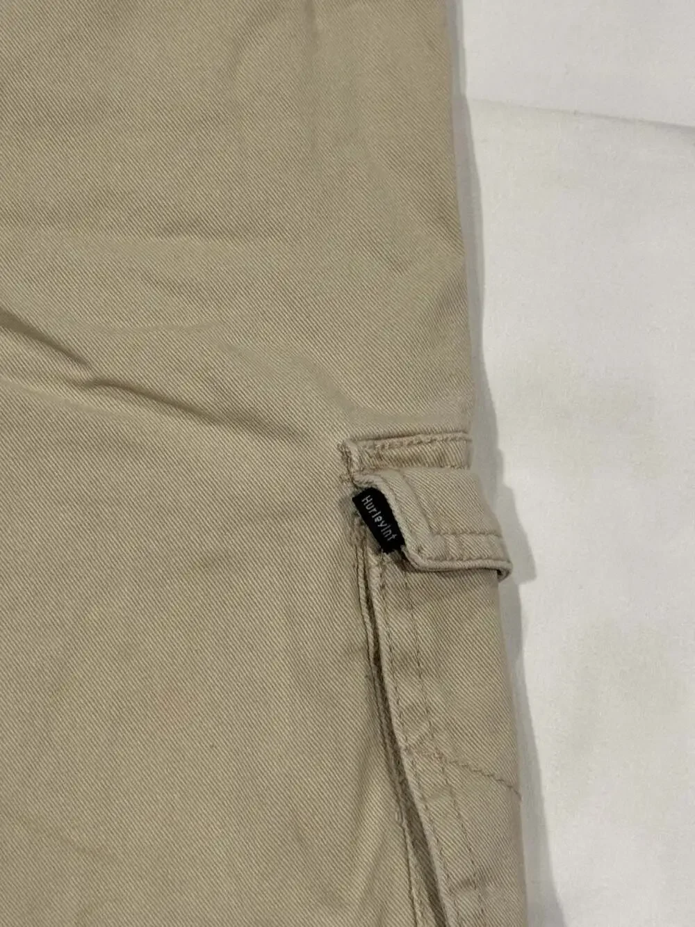 Hurley Men's Tan Khaki Cargo Shorts Size 32
